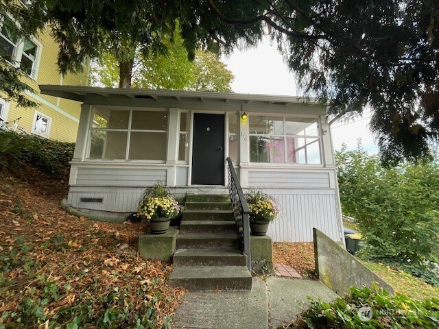 310 E Ivy Street , Bellingham, WA 98225