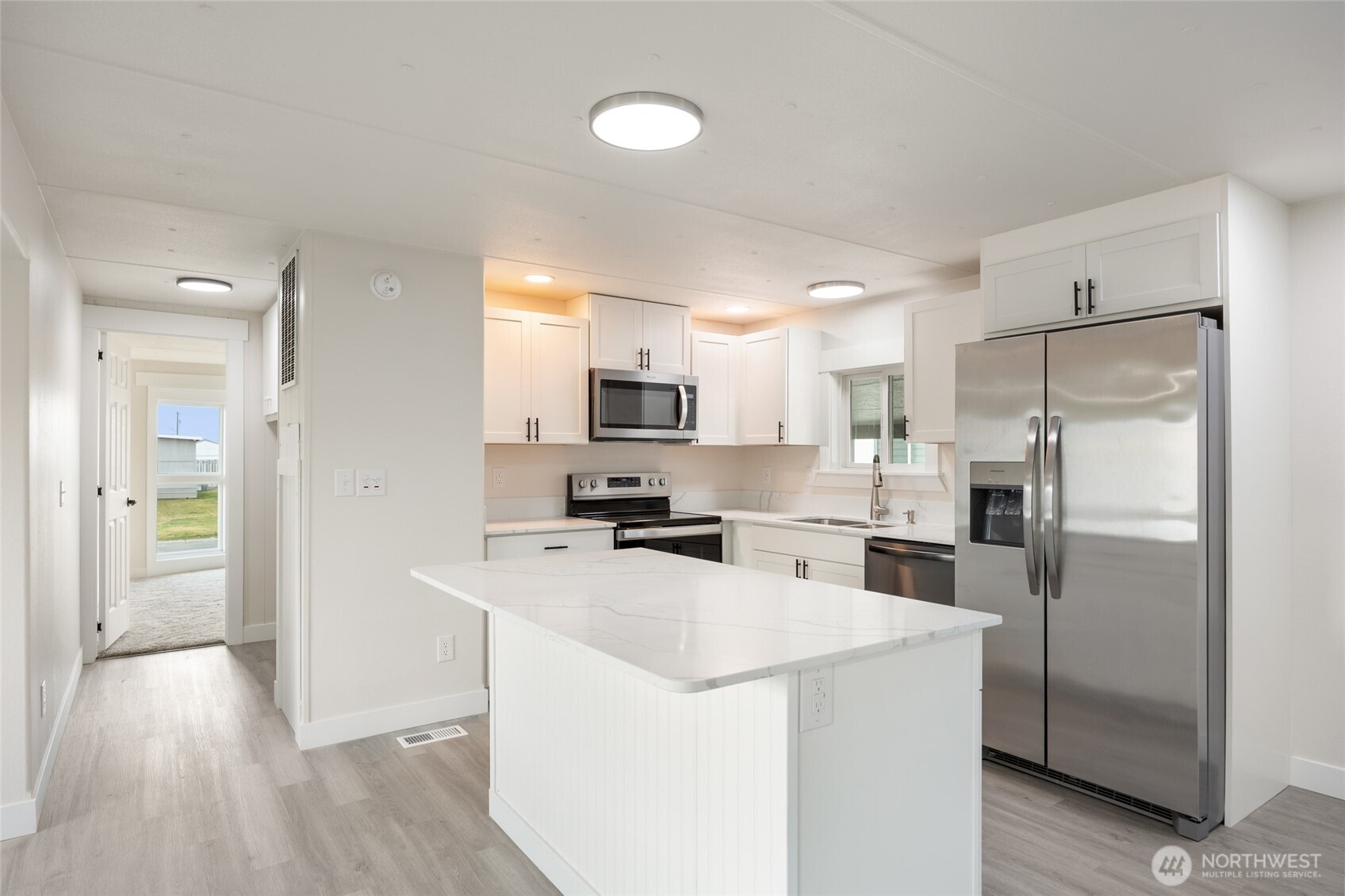 2240 W Broadway #121, Moses Lake, WA 98837