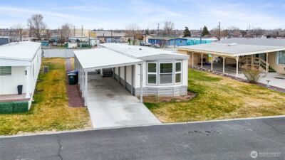 2240 W Broadway #121, Moses Lake, WA 98837 - Photo 2
