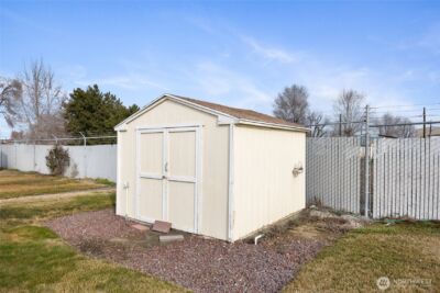 2240 W Broadway #121, Moses Lake, WA 98837 - Photo 26