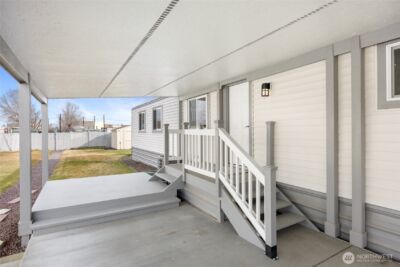 2240 W Broadway #121, Moses Lake, WA 98837 - Photo 3