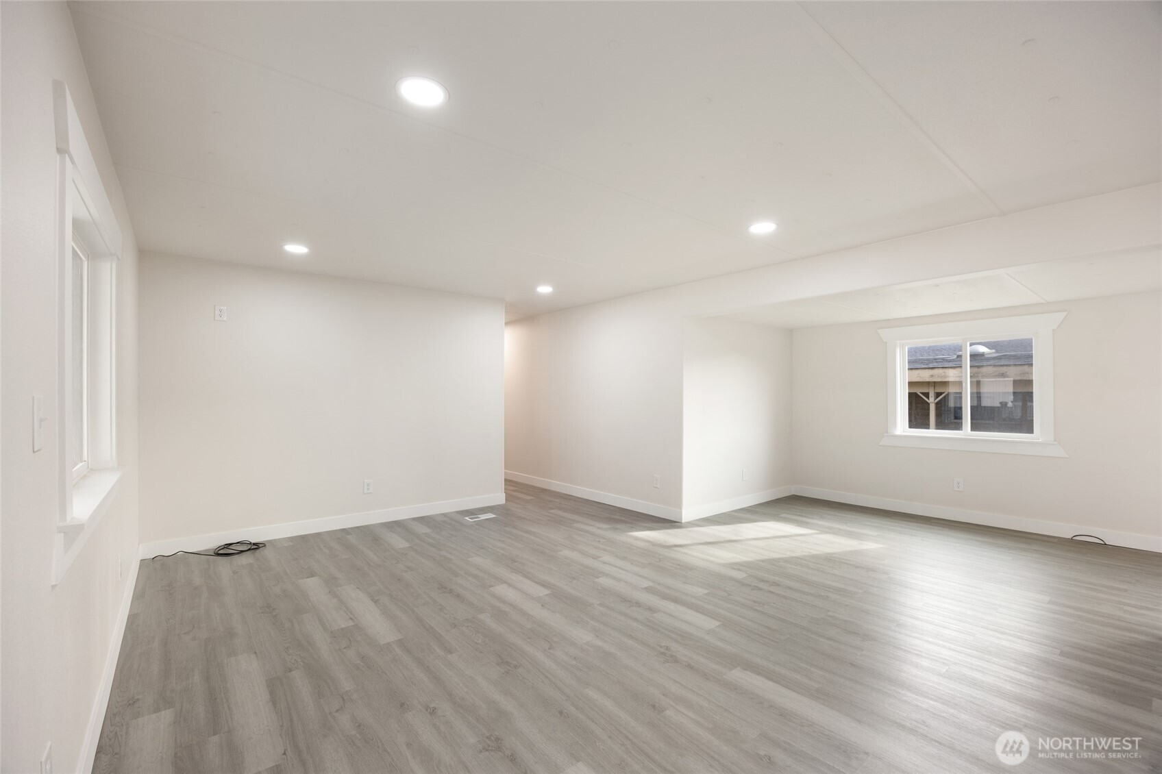 2240 W Broadway #121, Moses Lake, WA 98837