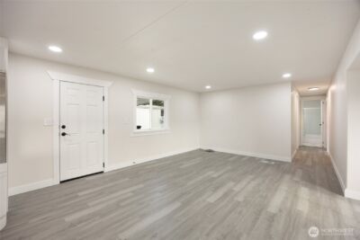2240 W Broadway #121, Moses Lake, WA 98837 - Photo 10