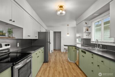 116 W 3rd Street , Aberdeen, WA 98520 - Photo 5