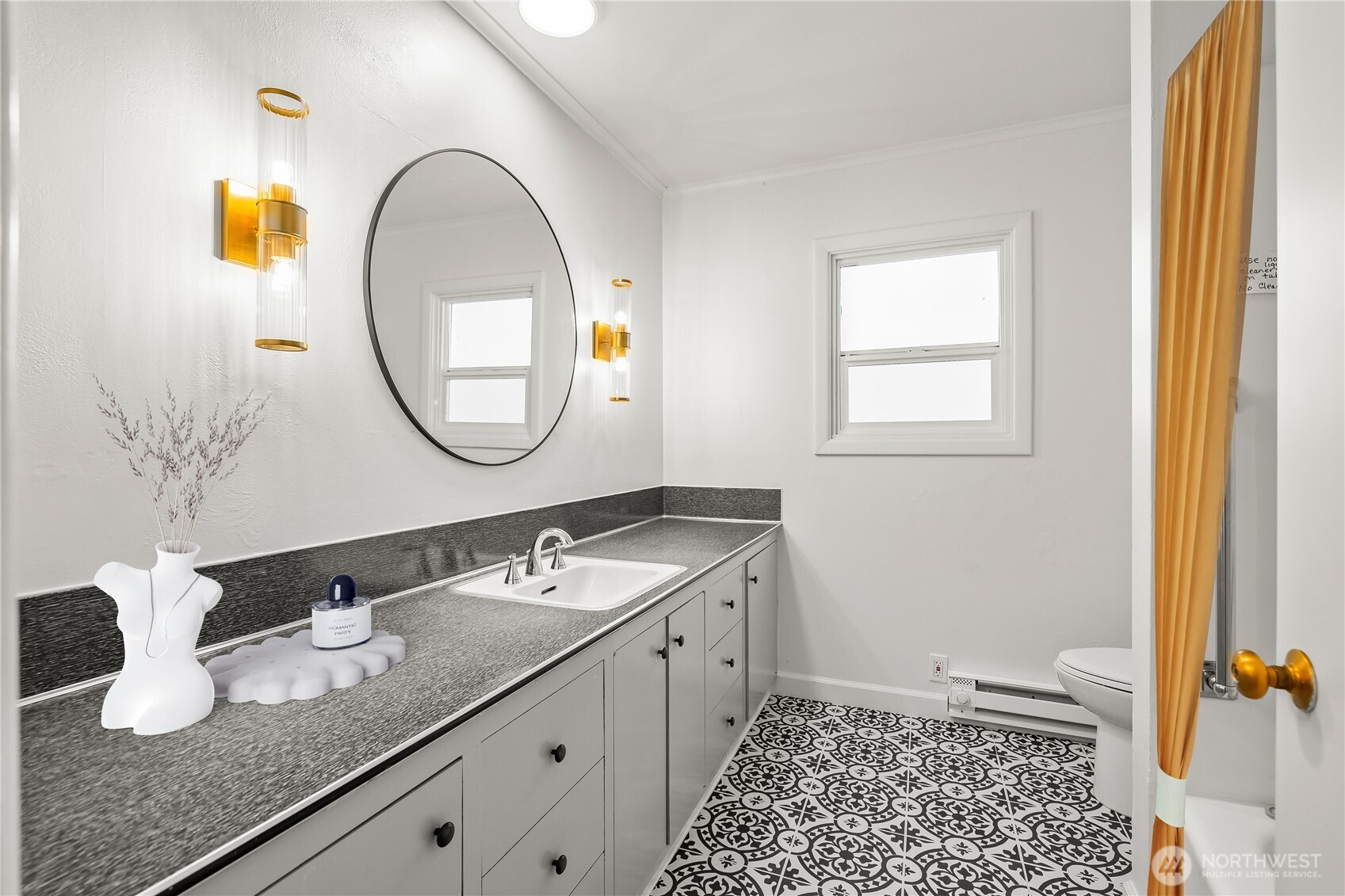 116 W 3rd Street , Aberdeen, WA 98520