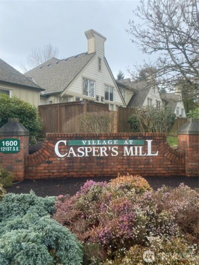 1600 121st Street SE #J101, Everett, WA 98208 - Photo 4