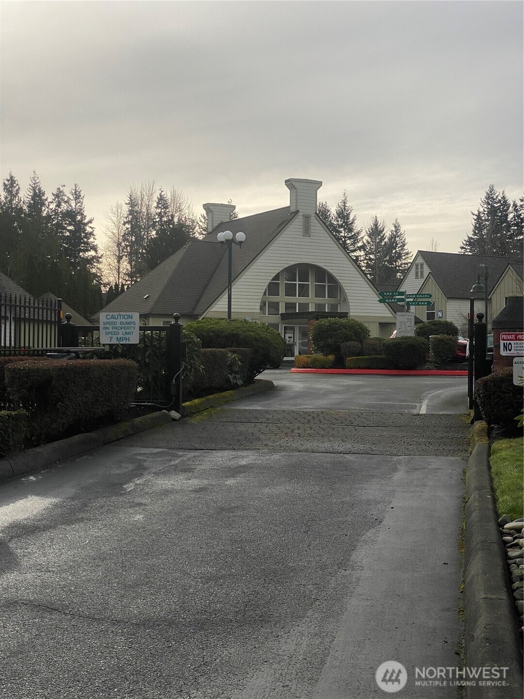 1600 121st Street SE #J101, Everett, WA 98208