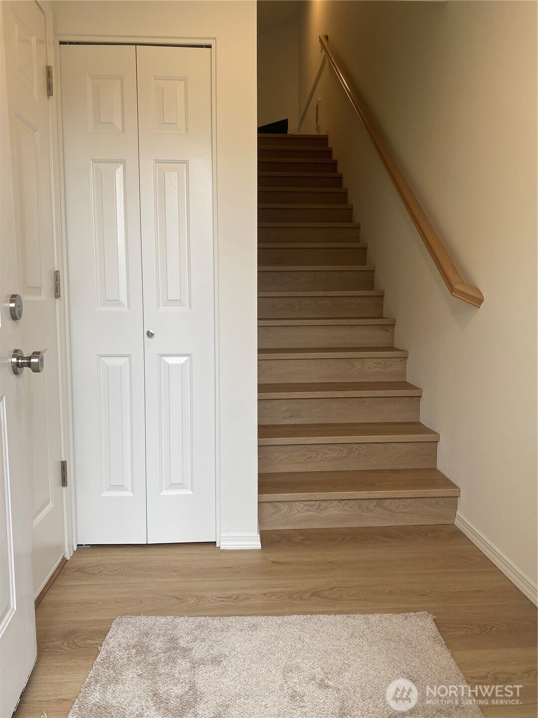 1600 121st Street SE #J101, Everett, WA 98208