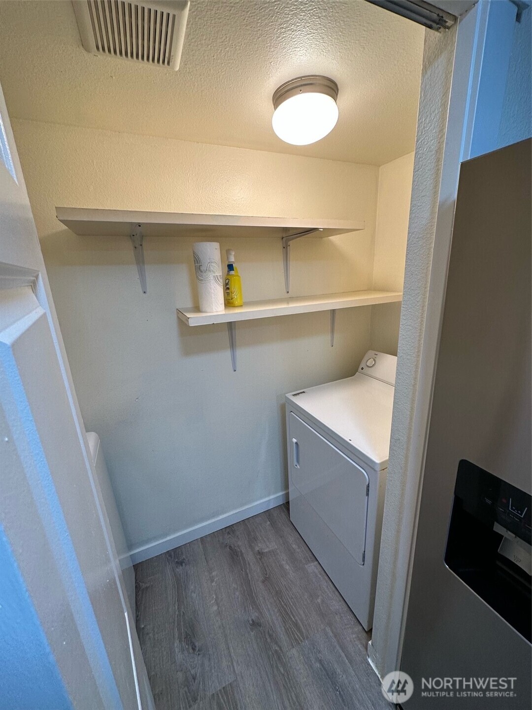 28704 18th Avenue S, Federal Way, WA 98003