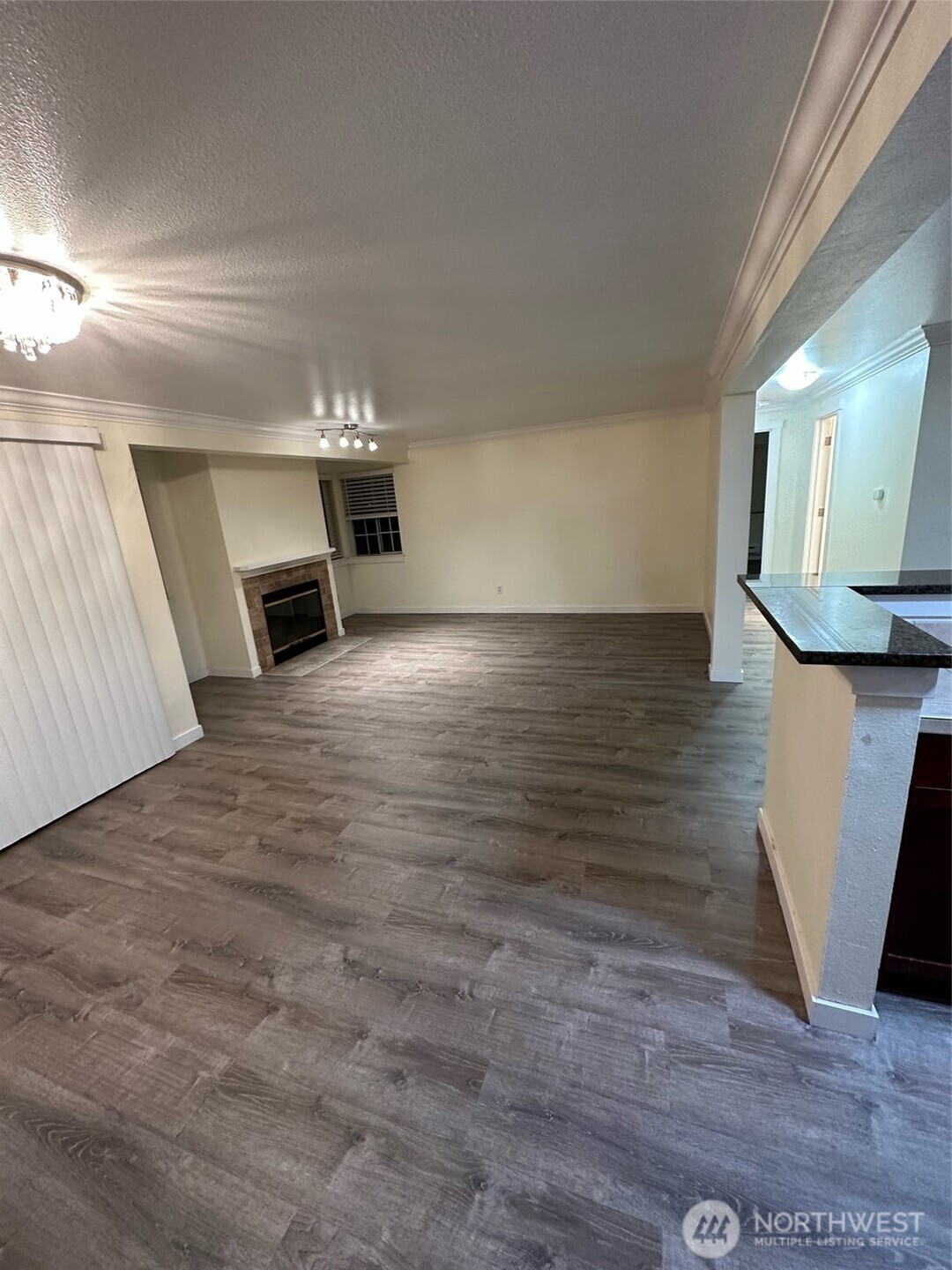 28704 18th Avenue S, Federal Way, WA 98003