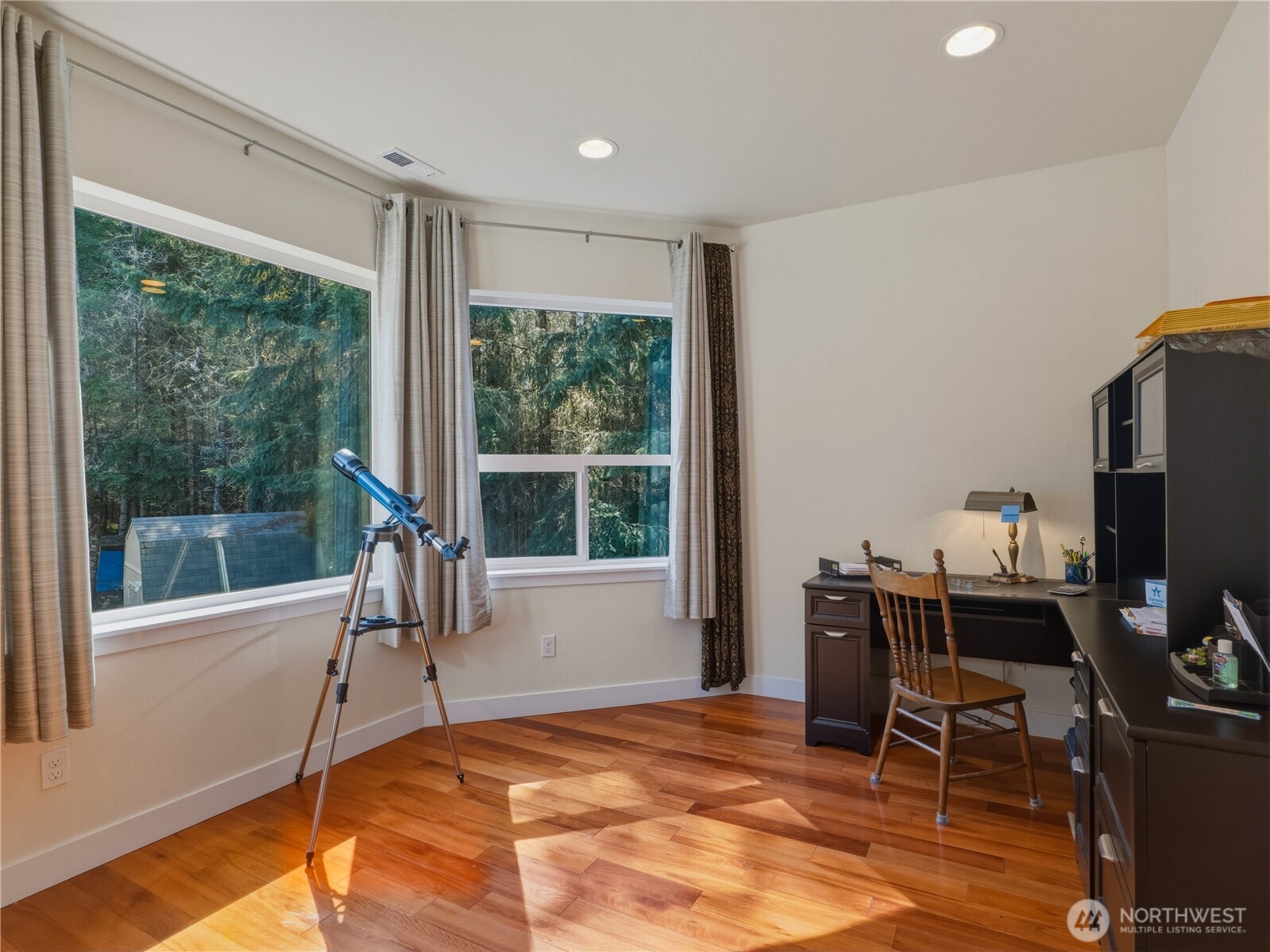 418 Shy Bear Road , Toutle, WA 98649