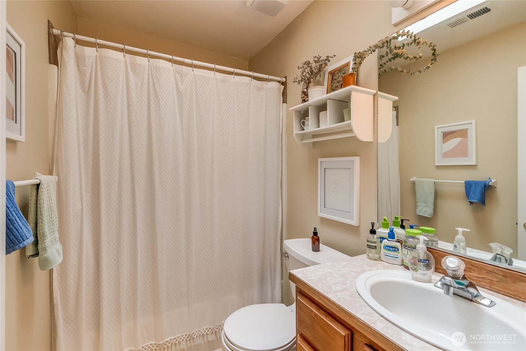 824 Blueberry Lane , Bellingham, WA 98229