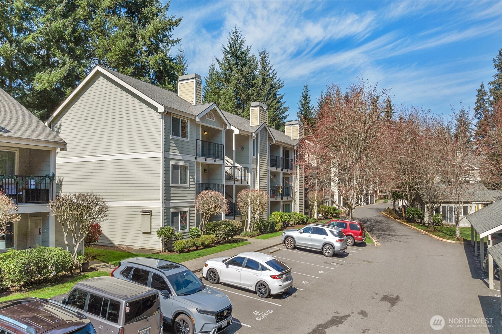 6527 200th Street SW #304, Lynnwood, WA 98036