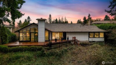 4711 116th Avenue SE, Bellevue, WA 98006