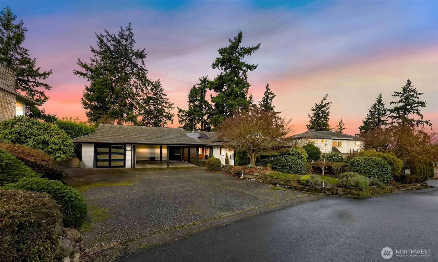 4711 116th Avenue SE, Bellevue, WA 98006