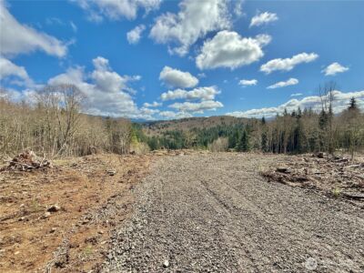 418 August Road , Onalaska, WA 98570 - Photo 9