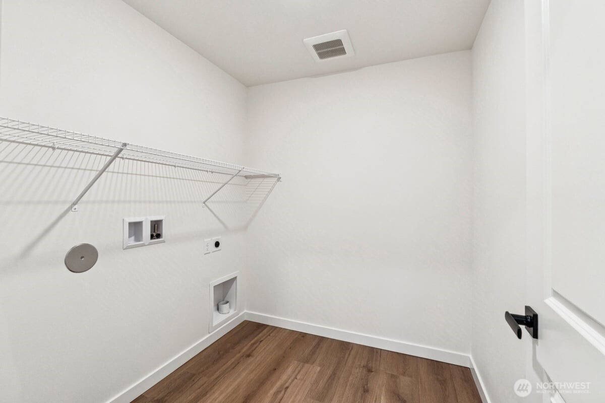 24233 13th Avenue SE #CR26, Bothell, WA 98021