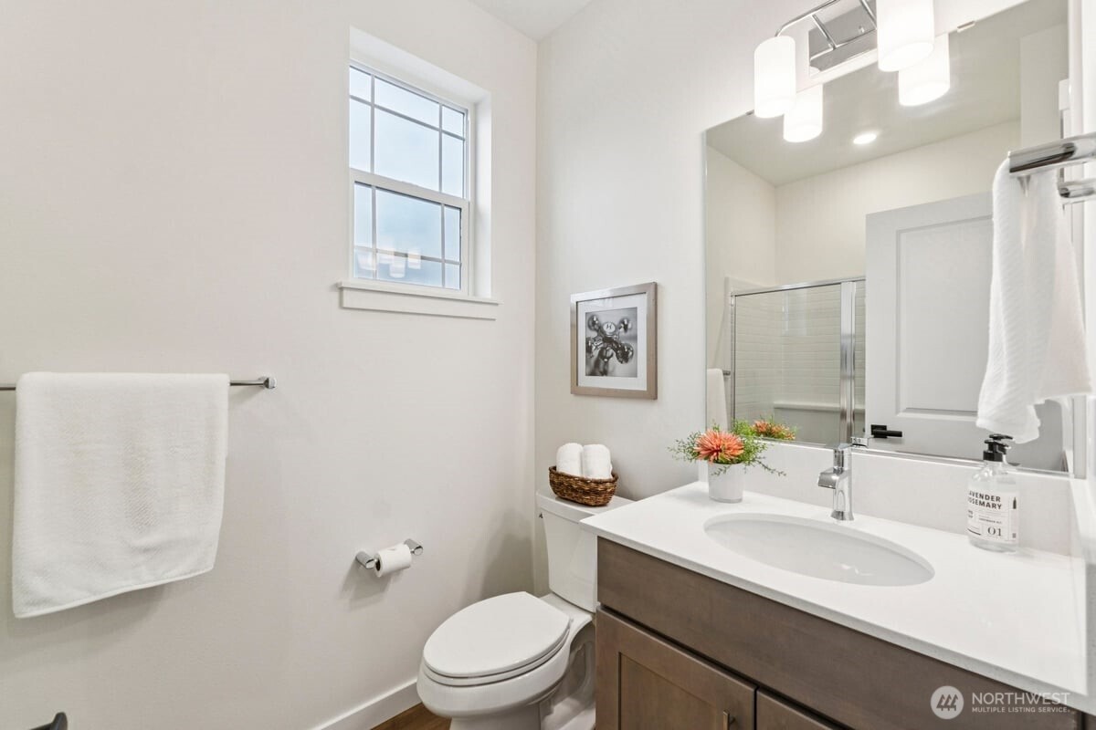 24233 13th Avenue SE #CR26, Bothell, WA 98021