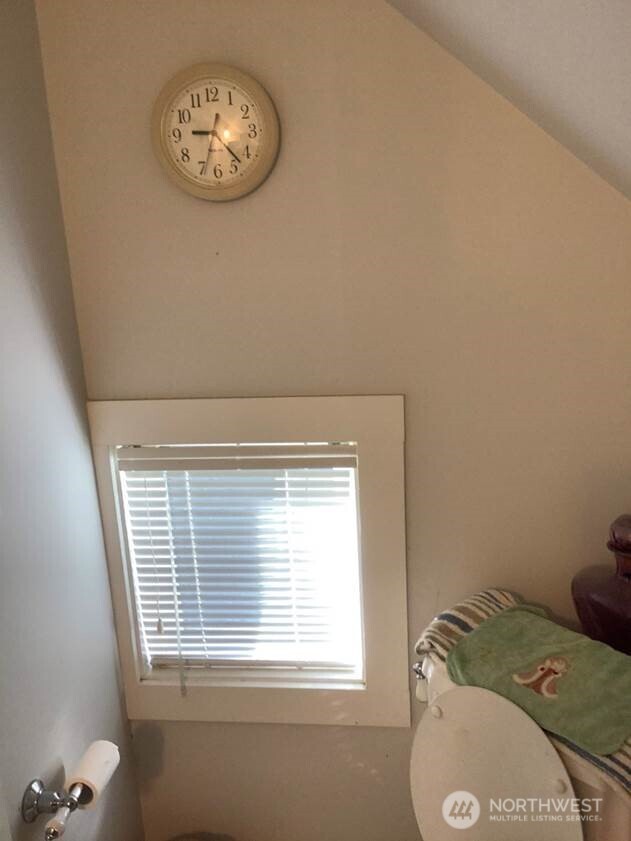 160 N Old Mill Road , Hoodsport, WA 98548