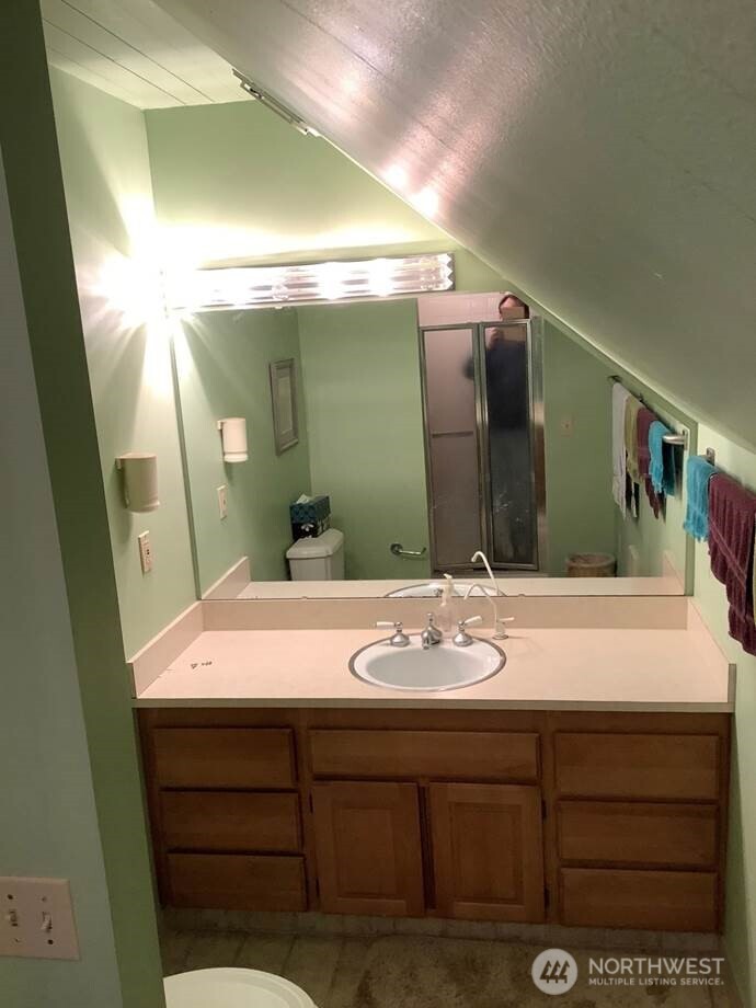 160 N Old Mill Road , Hoodsport, WA 98548