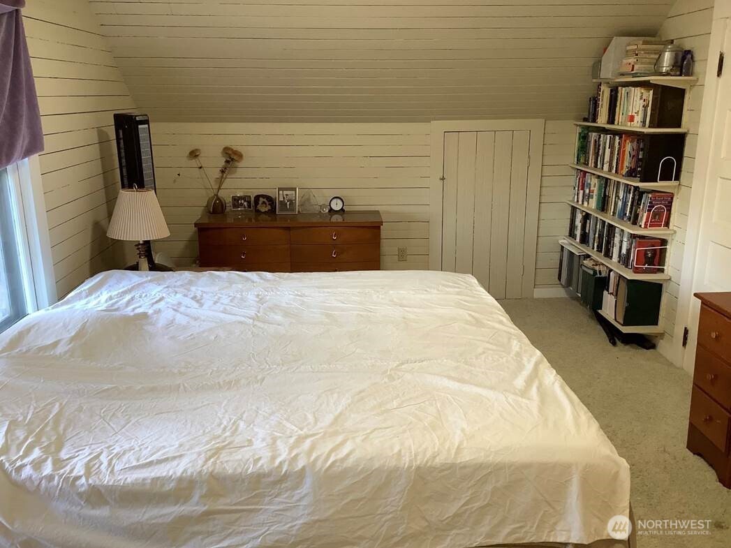 160 N Old Mill Road , Hoodsport, WA 98548