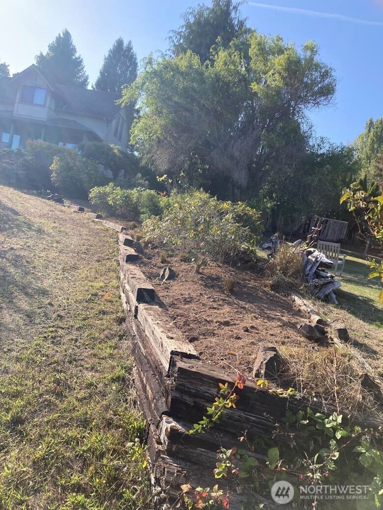 160 N Old Mill Road , Hoodsport, WA 98548