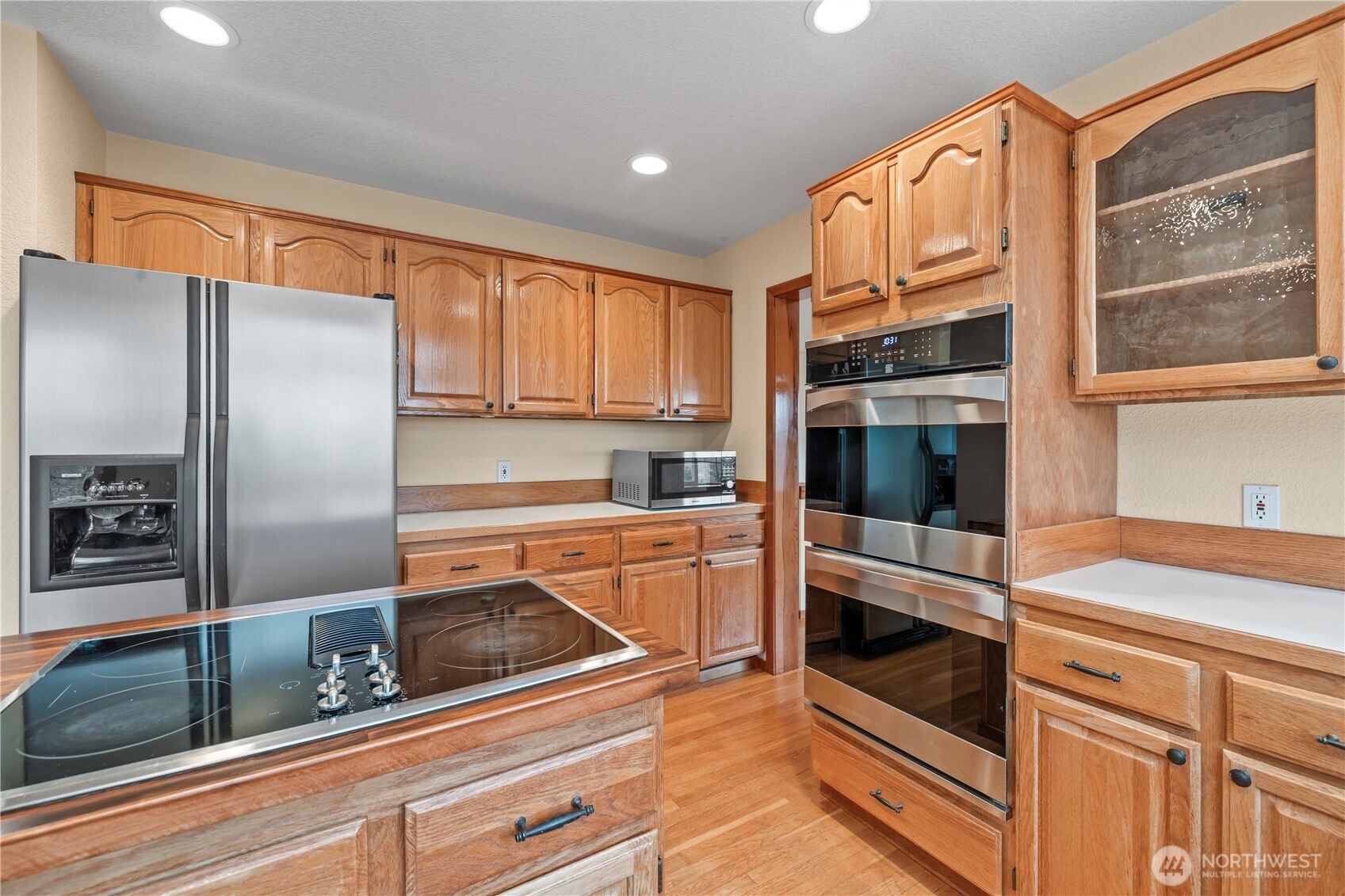 7025 14th Avenue SW, Seattle, WA 98106