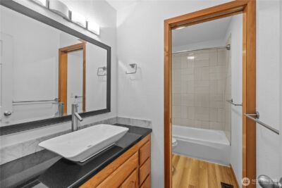 7025 14th Avenue SW, Seattle, WA 98106 - Photo 20