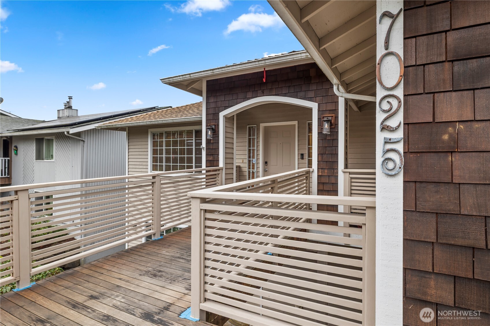 7025 14th Avenue SW, Seattle, WA 98106