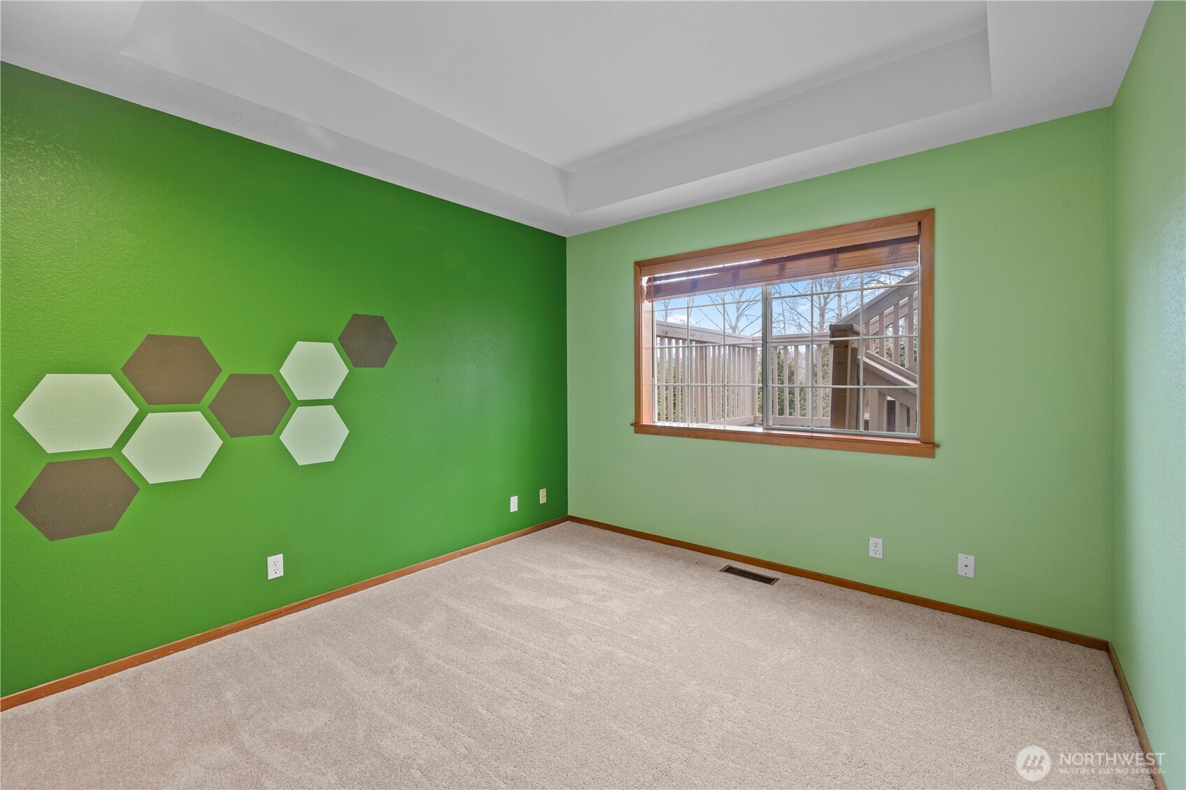 7025 14th Avenue SW, Seattle, WA 98106