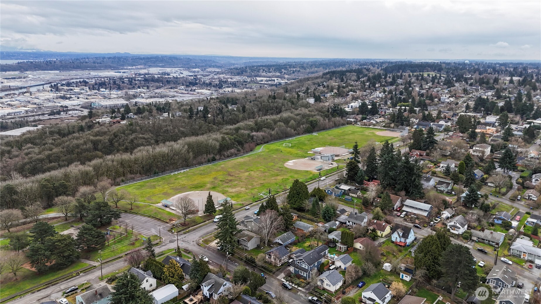 7025 14th Avenue SW, Seattle, WA 98106