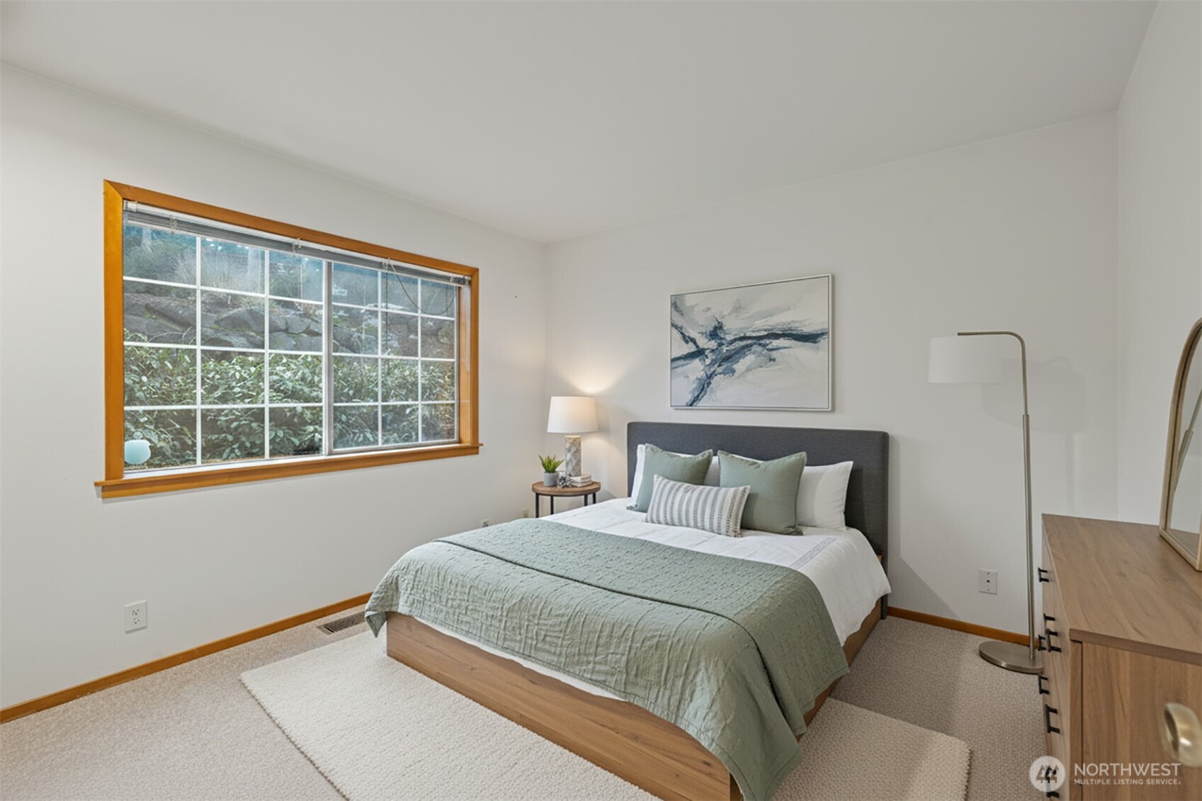 7025 14th Avenue SW, Seattle, WA 98106