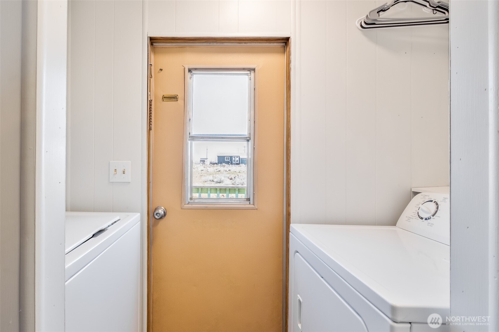 17169 Road B NW, Ephrata, WA 98823