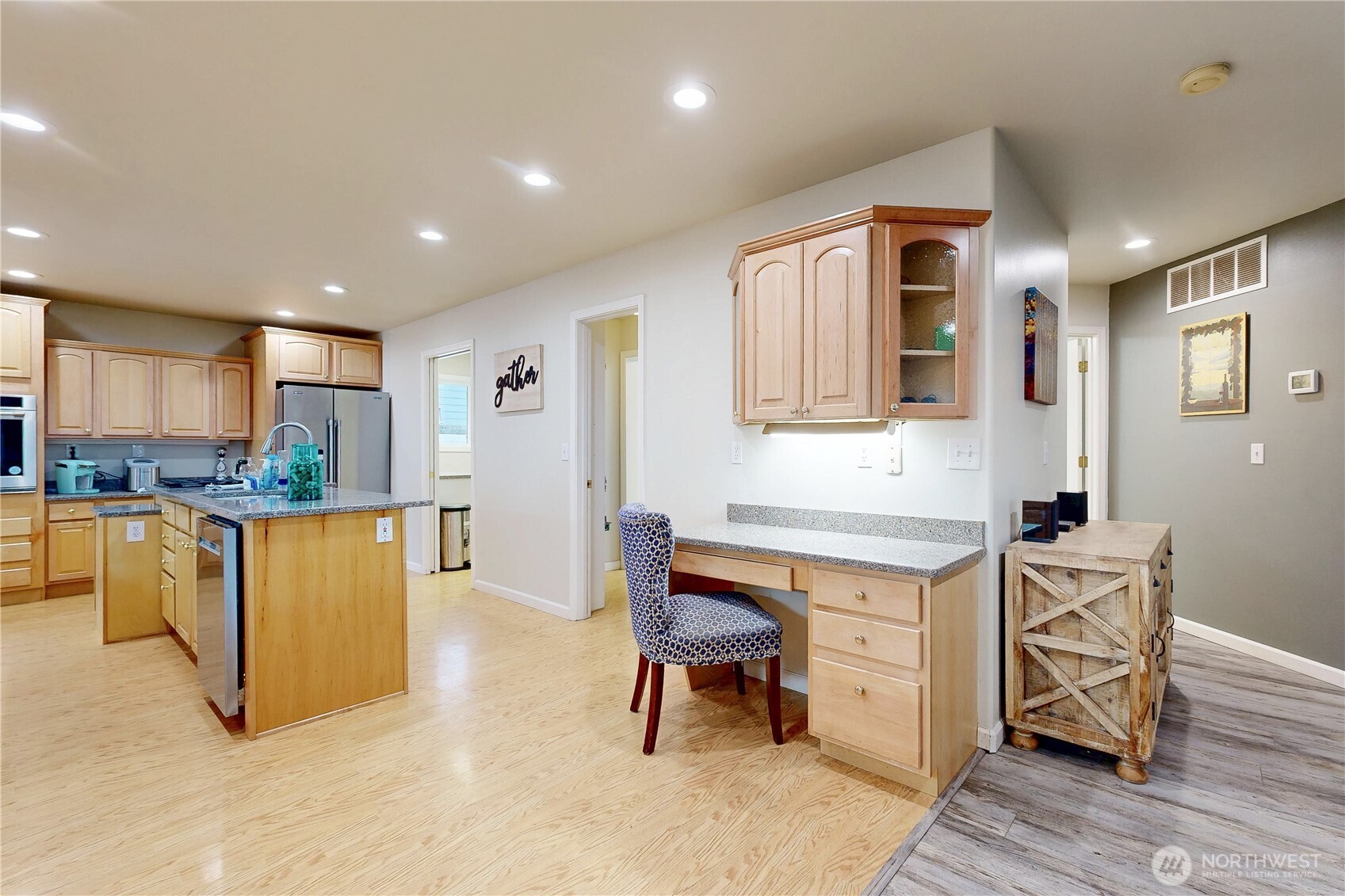 956 SE Garrison Drive , College Place, WA 99324