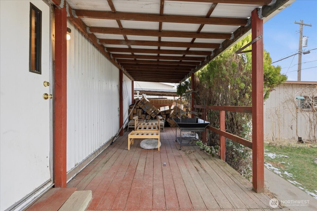 121 Dill Avenue , Grand Coulee, WA 99133