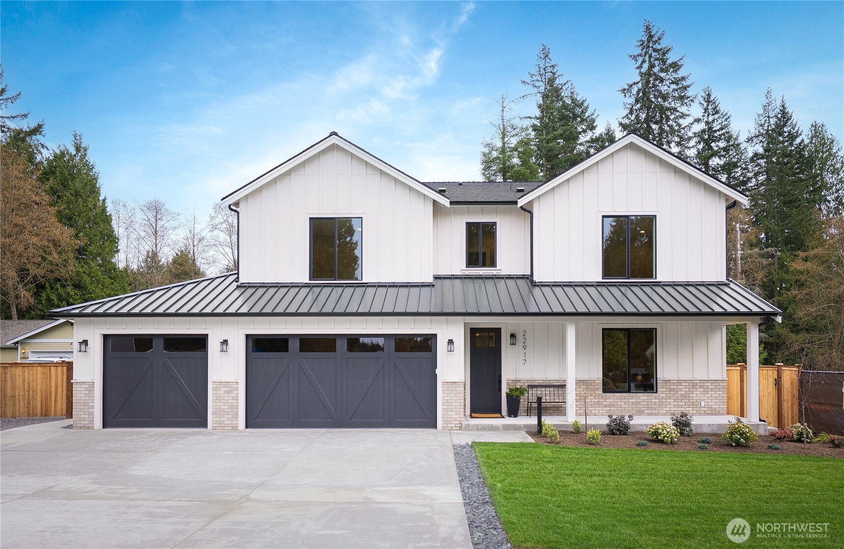 22917 102ND Avenue SE, Woodinville, WA 98077