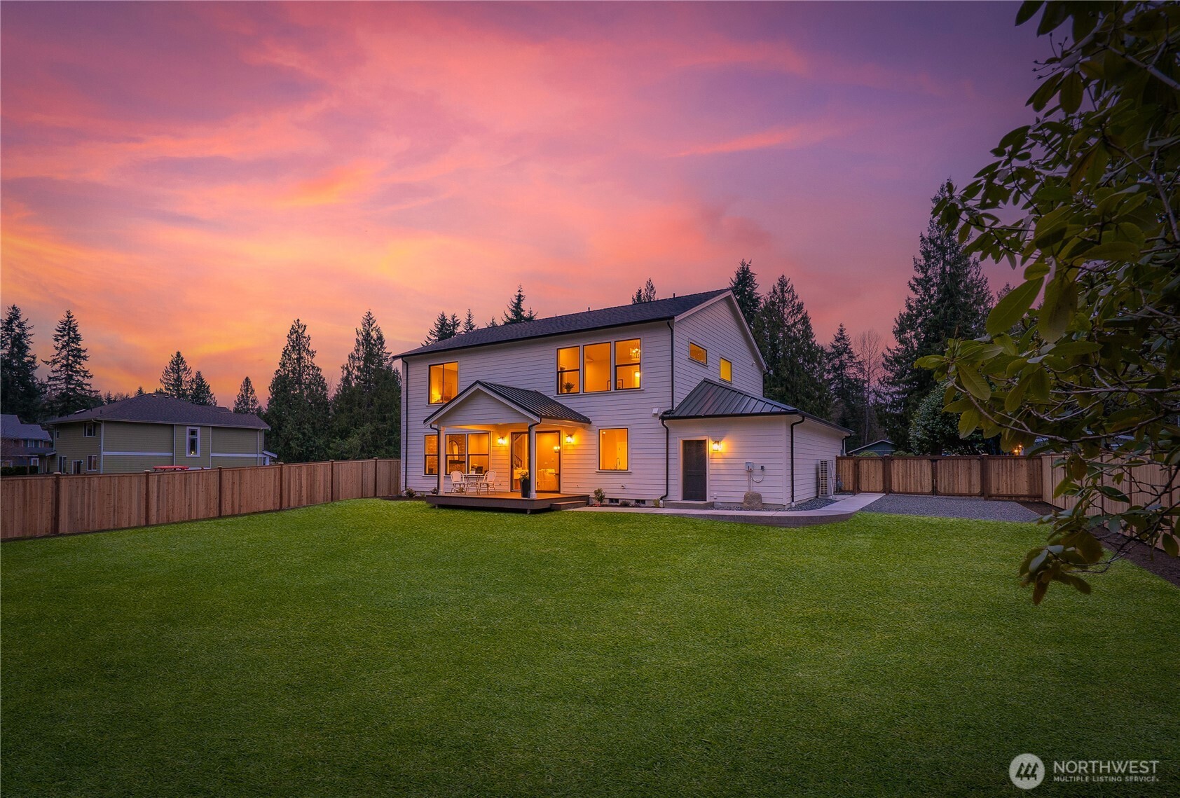 22917 102ND Avenue SE, Woodinville, WA 98077