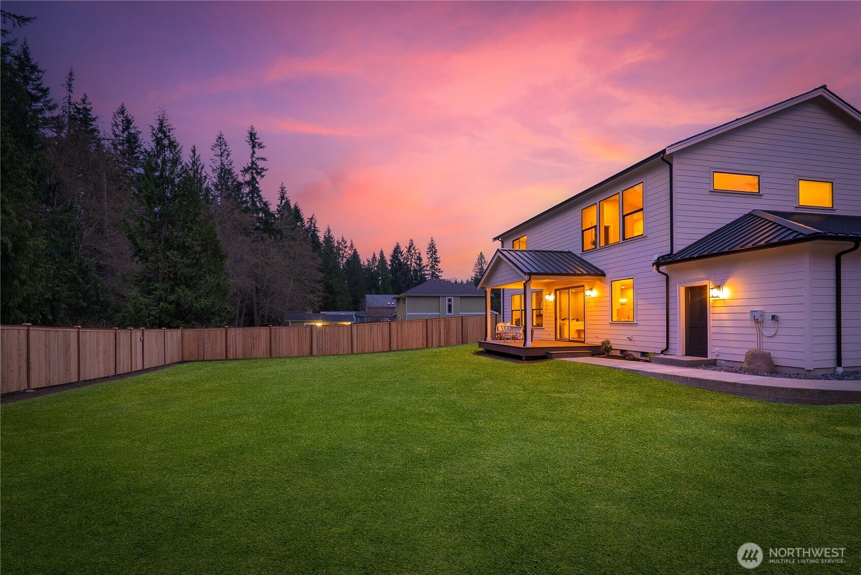 22917 102ND Avenue SE, Woodinville, WA 98077