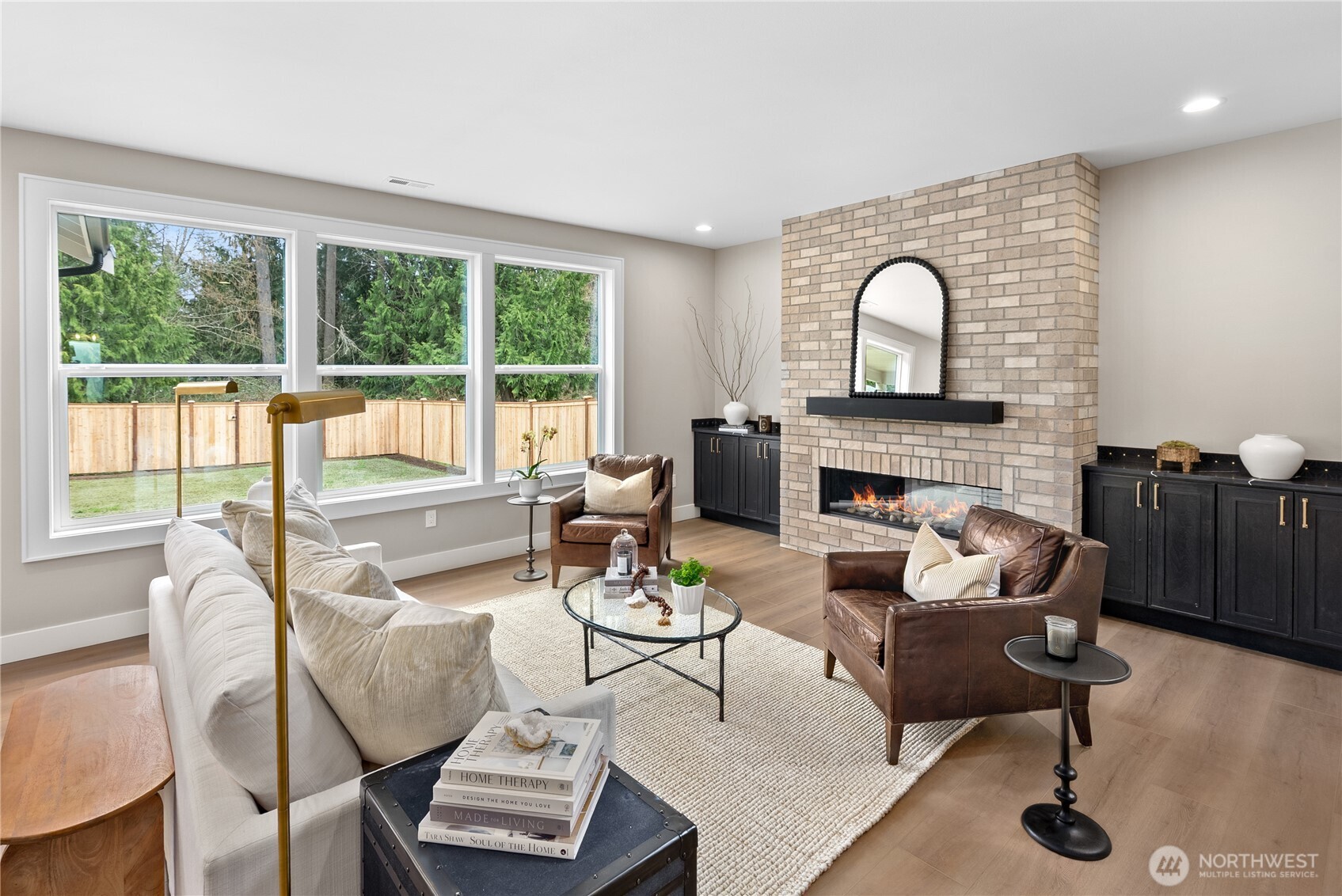 22917 102ND Avenue SE, Woodinville, WA 98077