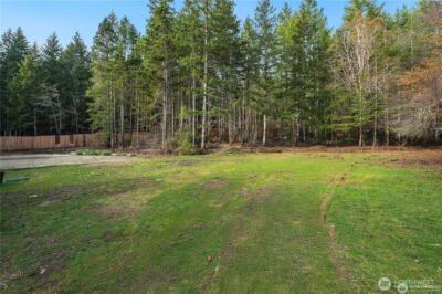 8993 SW Lake Flora Road , Port Orchard, WA 98367 - Photo 17