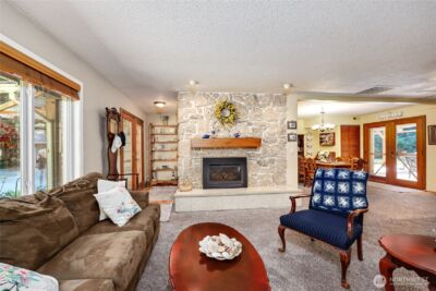 541 Surfcrest Place NE, Poulsbo, WA 98370 - Photo 5
