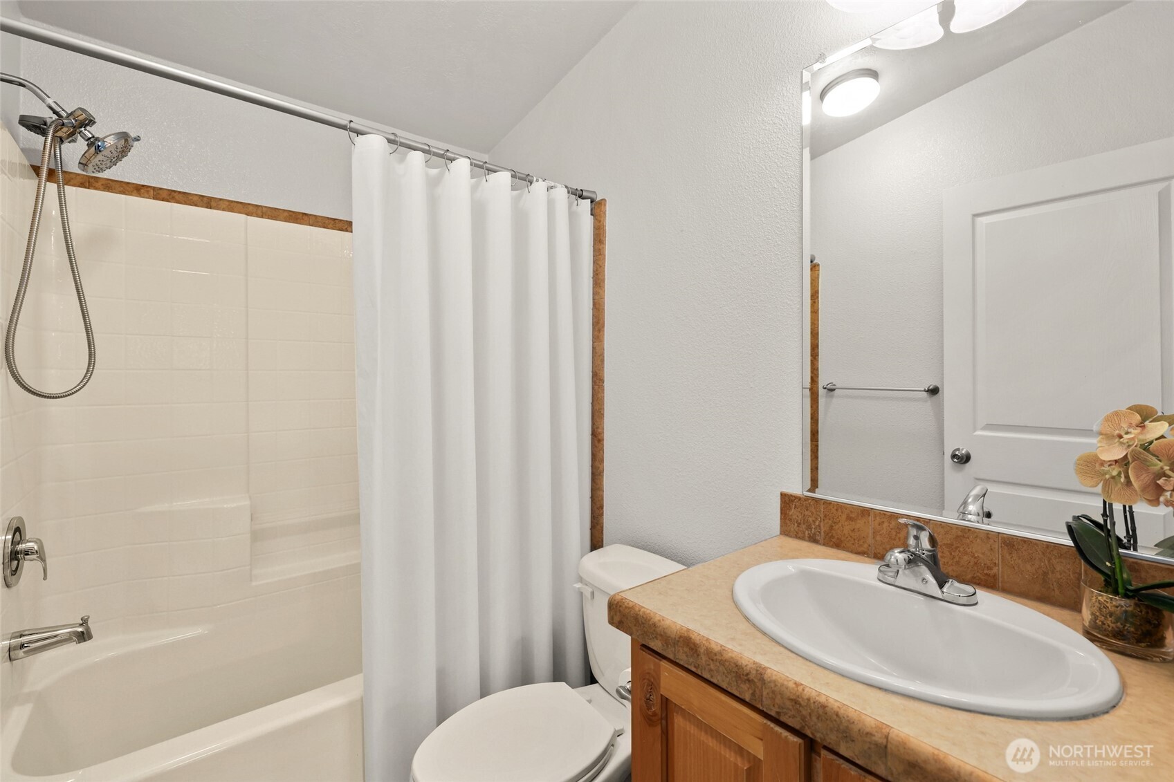 2101 S 324th Street #166, Federal Way, WA 98003