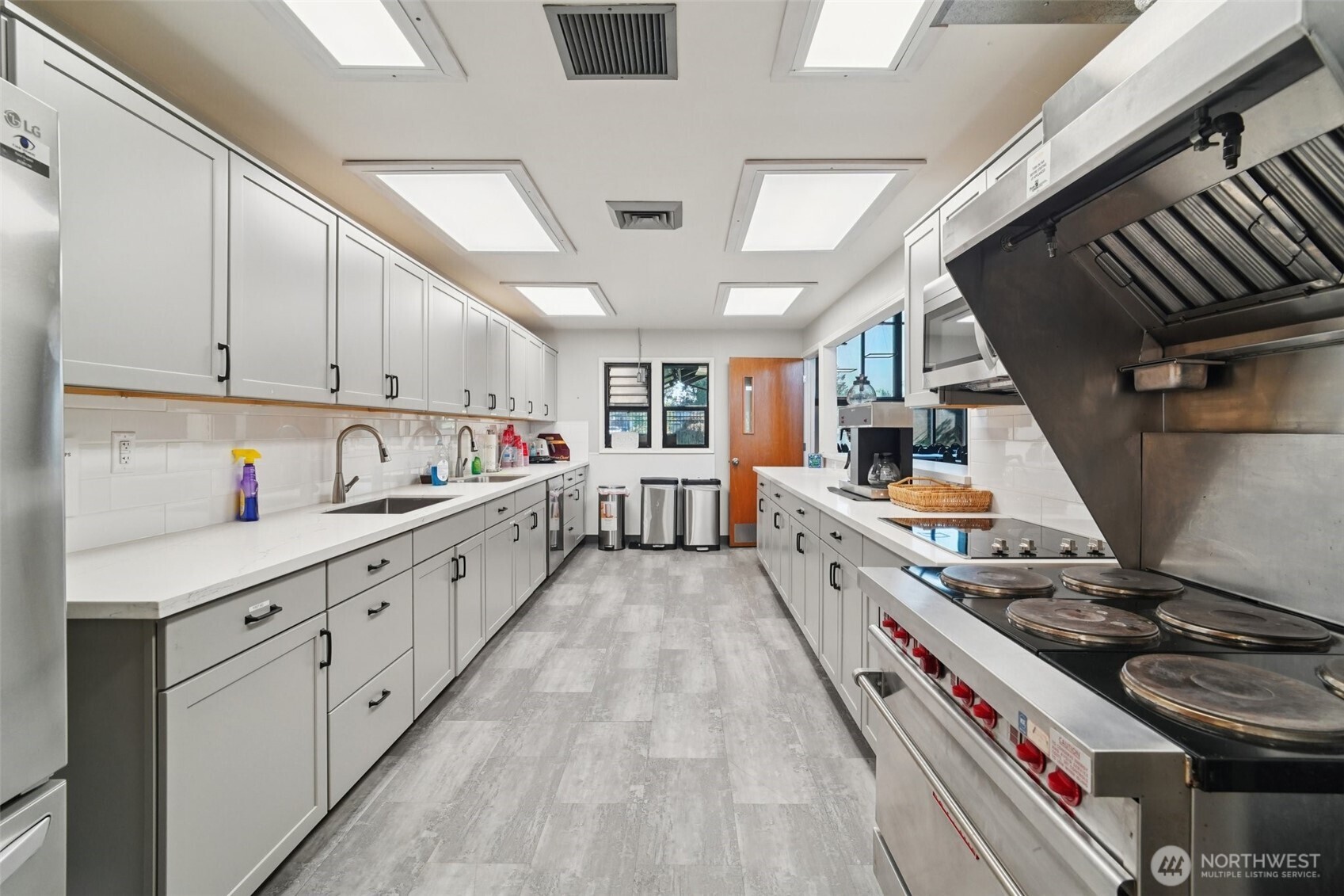 2101 S 324th Street #166, Federal Way, WA 98003