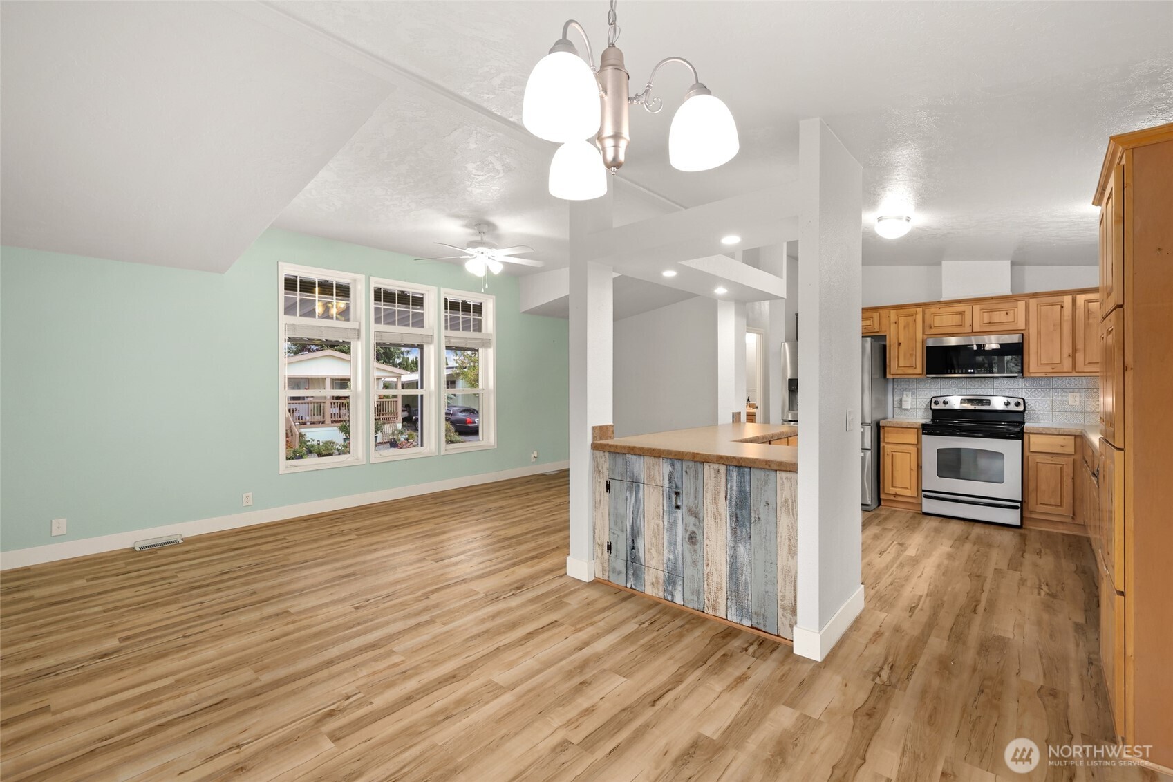 2101 S 324th Street #166, Federal Way, WA 98003