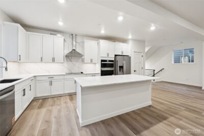 24327 13th Avenue SE #CR19, Bothell, WA 98021 - Photo 2