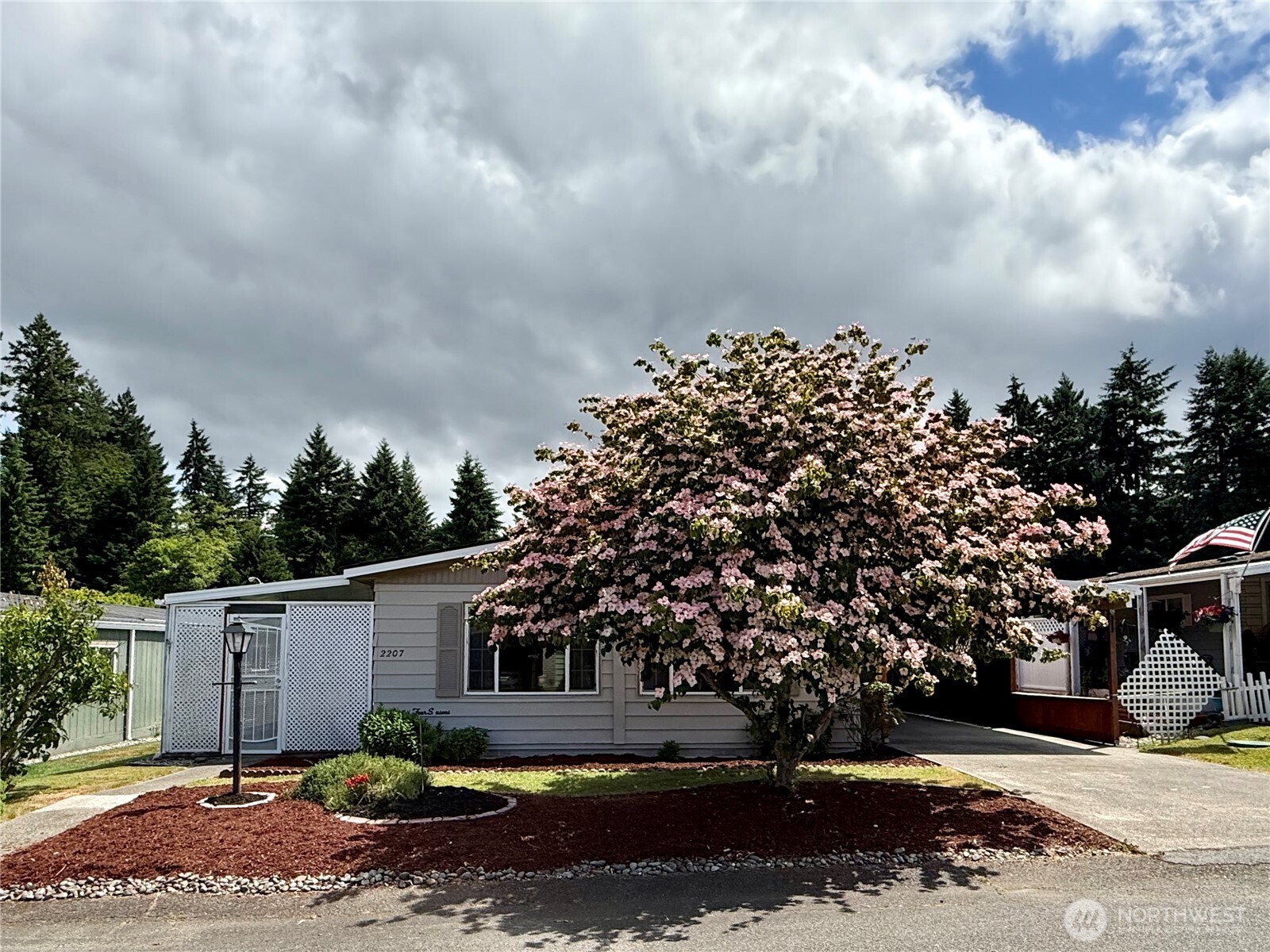 2207 Alonda Lane NE, Olympia, WA 98516