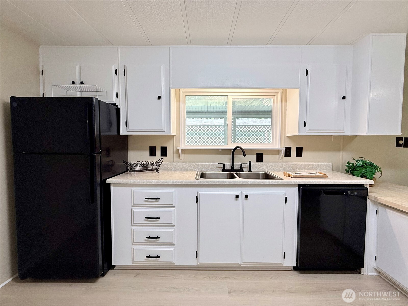 2207 Alonda Lane NE, Olympia, WA 98516