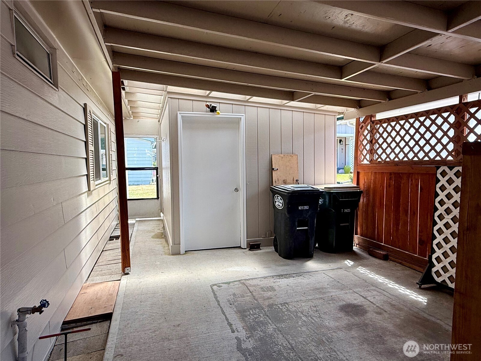 2207 Alonda Lane NE, Olympia, WA 98516