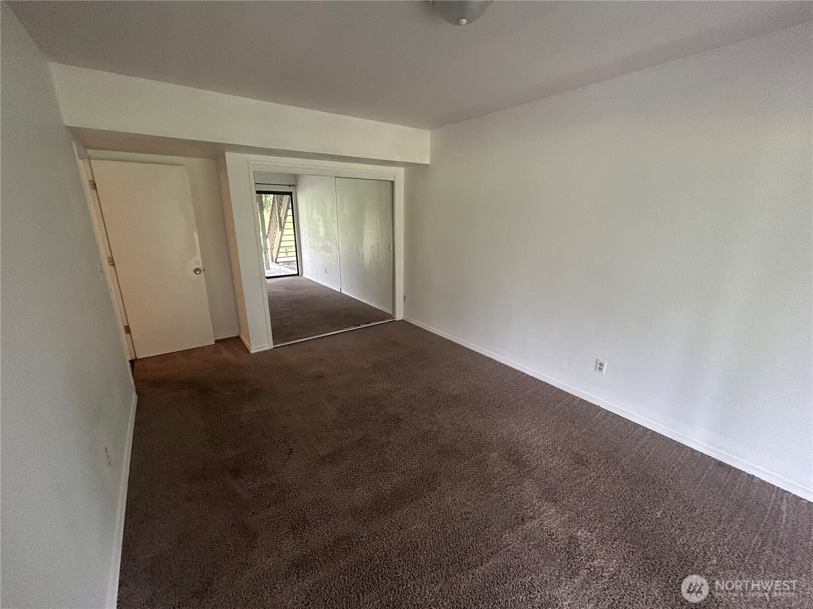 3707 Northshore Boulevard NE, Tacoma, WA 98422