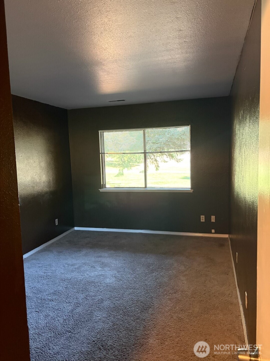 3707 Northshore Boulevard NE, Tacoma, WA 98422